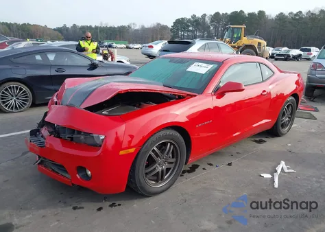 2013 Chevrolet Camaro 2Ls from USA, damaged, VIN 2G1FA1E39D9207376